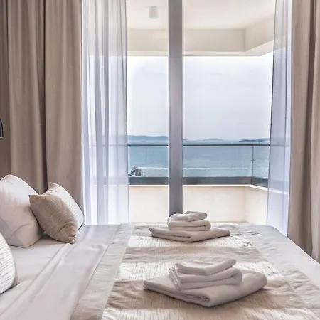 Ferienhaus Alba Seget *